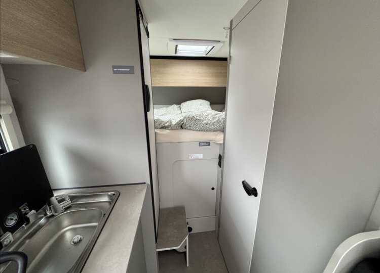 LMC , 2,2 Tracer V600 MJT obytný automobil