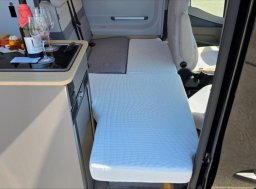 LMC , 2,0 Innovan 592 TDCi obytný automobil