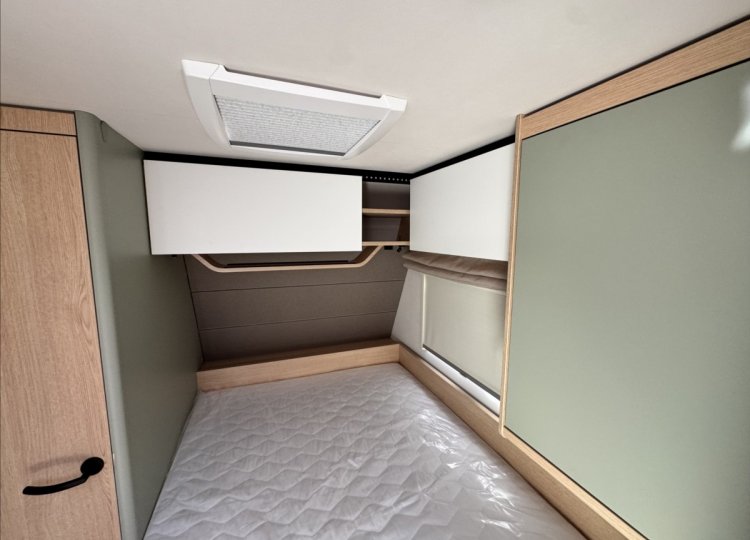 LMC , Style 440D obytný přívěs