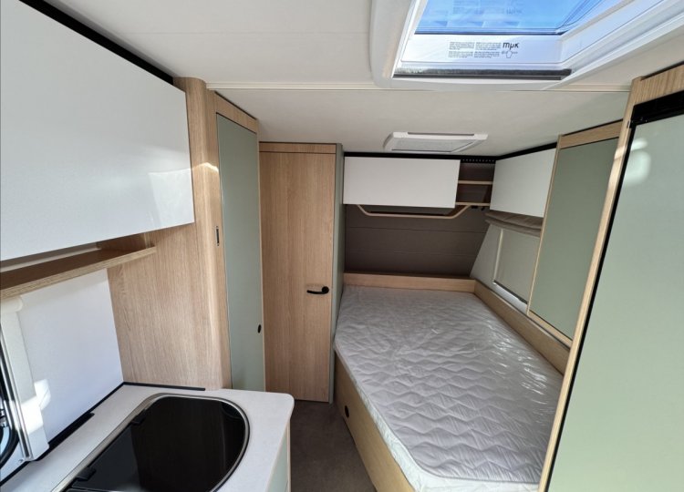 LMC , Style 440D obytný přívěs