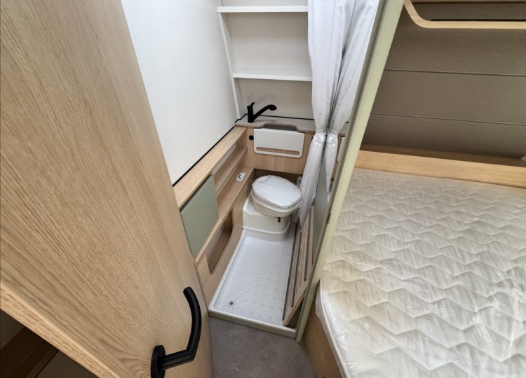 LMC , Style 440D obytný přívěs