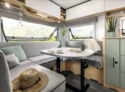 LMC , Style 440D obytný přívěs