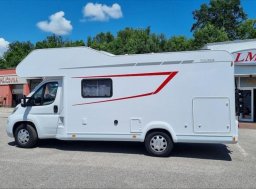 LMC , 2,2 A690 MJTD obytný automobil