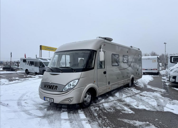 Hymer , 3,0 S 830 MJTD obytný automobil