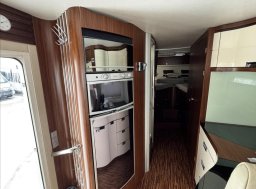 Hymer , 3,0 S 830 MJTD obytný automobil