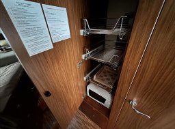 Hymer , 3,0 S 830 MJTD obytný automobil