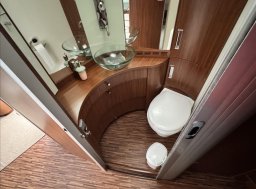 Hymer , 3,0 S 830 MJTD obytný automobil