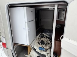 Hymer , 3,0 S 830 MJTD obytný automobil