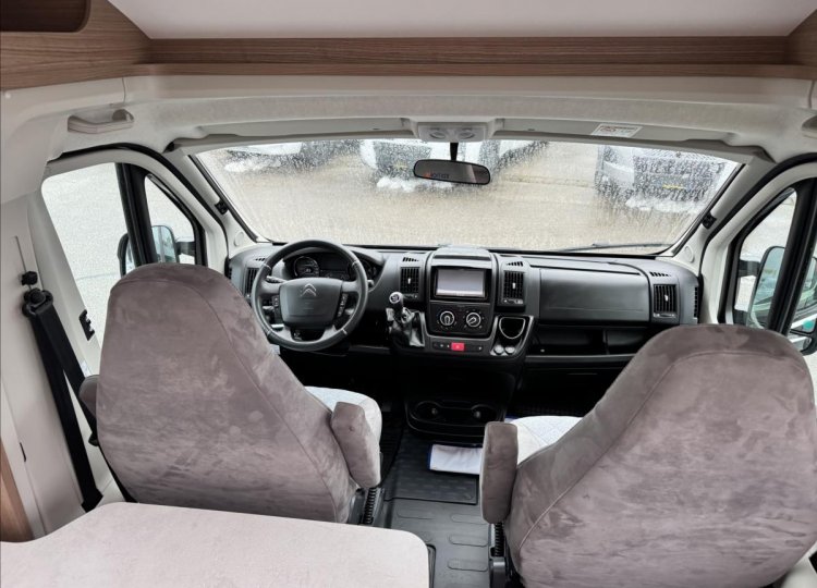 Carado , 2,2 V132 HDi obytný automobil