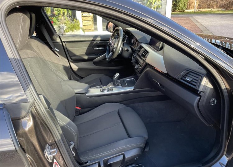 BMW Řada 4, 2,0 420d xDrive, sport-line