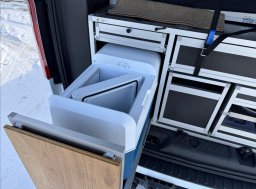 Ford Tourneo Custom, 2,0 Obytná úprava TDCi L2H1