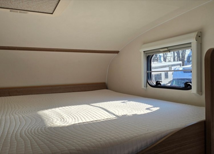 Carado , 2,3 A 464 MJTD obytný automobil