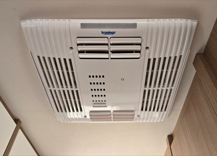 Carado , 2,3 A 464 MJTD obytný automobil