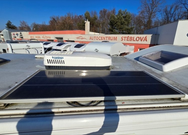 Carado , 2,3 A 464 MJTD obytný automobil