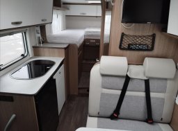 Carado , 2,2 V 337 HDi obytný automobil