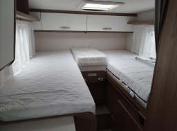 Carado , 2,2 V 337 HDi obytný automobil