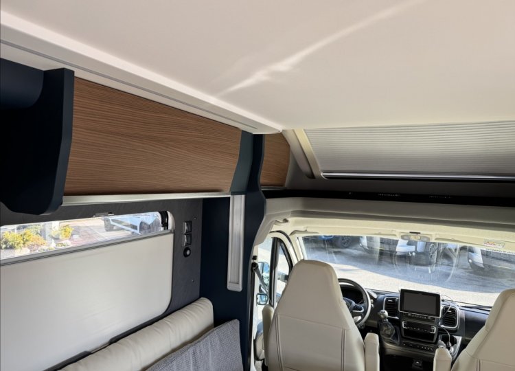 Laika Kreos, 2,2 KREOS 5009 MJT obytný automobil