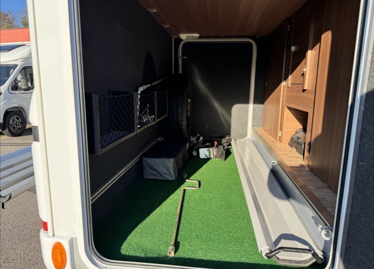 LMC Ostatní, 2,3 I 665 SPORT MJT obytný automobil