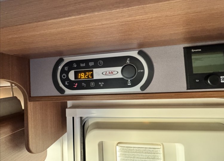 LMC Ostatní, 2,3 I 665 SPORT MJT obytný automobil