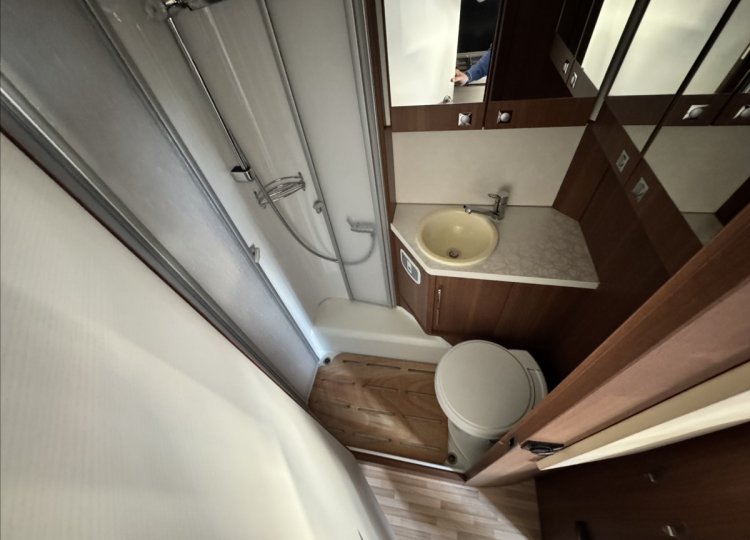 LMC Ostatní, 2,3 I 665 SPORT MJT obytný automobil