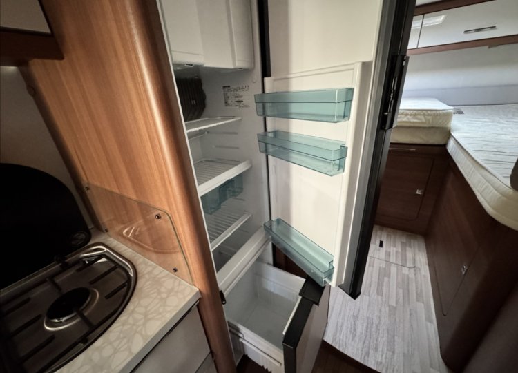 LMC Ostatní, 2,3 I 665 SPORT MJT obytný automobil