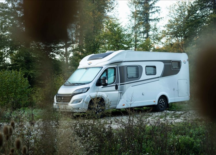 Carado , 2,2 T 338 HDi obytný automobil