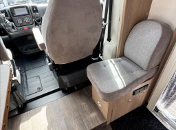 Carado , 2,2 T 338 HDi obytný automobil