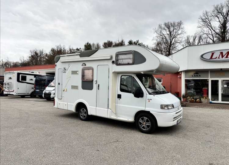 Knaus , 2,8 Sun Traveller JTD obytný automobil
