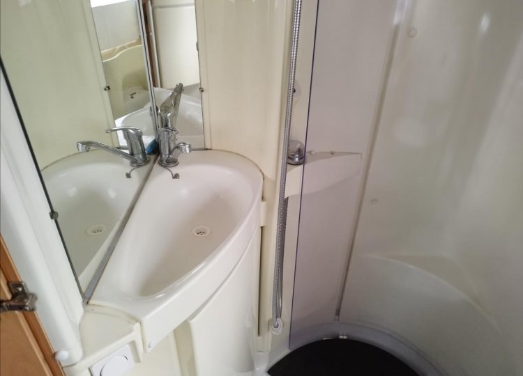 Knaus , 2,8 Sun Traveller JTD obytný automobil