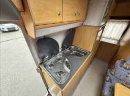 Knaus , 2,8 Sun Traveller JTD obytný automobil