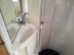 Knaus , 2,8 Sun Traveller JTD obytný automobil