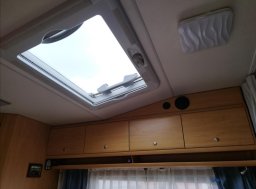 Knaus , 2,8 Sun Traveller JTD obytný automobil