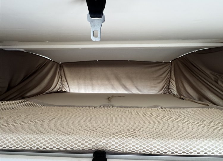 Roller Team , 2,3 ZEFIRO 284+ MJT obytný automobil