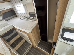 Roller Team , 2,3 ZEFIRO 284+ MJT obytný automobil