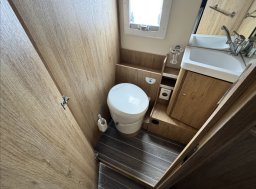 Roller Team , 2,3 ZEFIRO 284+ MJT obytný automobil