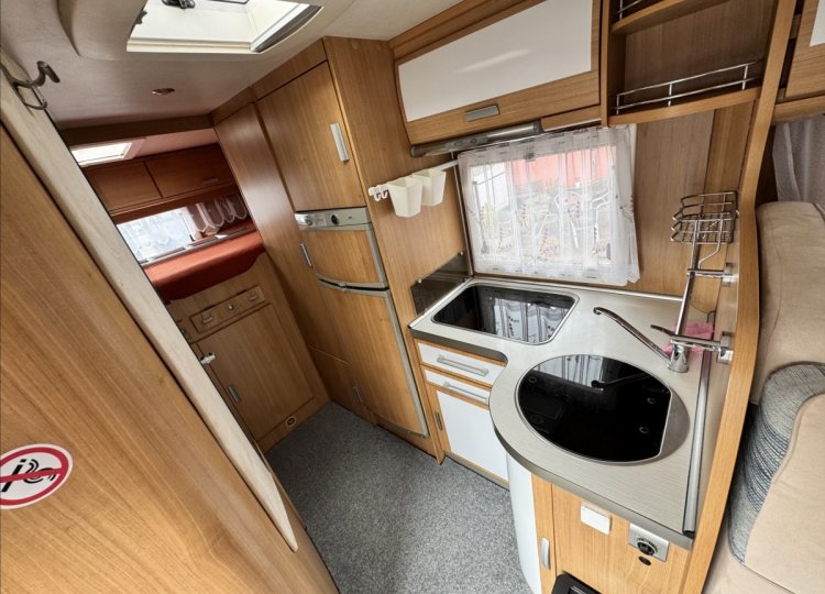 Rimor , 2,4 Super Brig TDCi obytný automobil