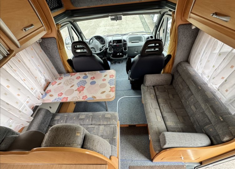 Chausson , 2,3 Flash 8 JTD obytný automobil