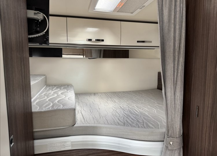 Benimar , 2,0 Tessoro 440 TDCi obytný automobil