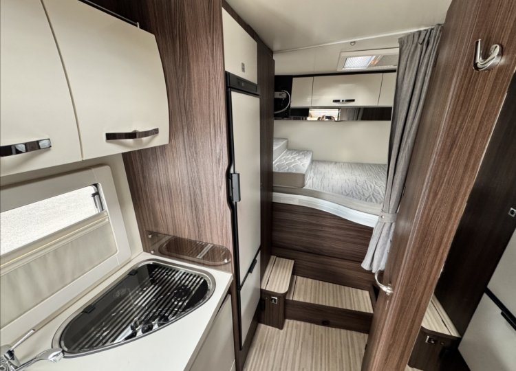 Benimar , 2,0 Tessoro 440 TDCi obytný automobil