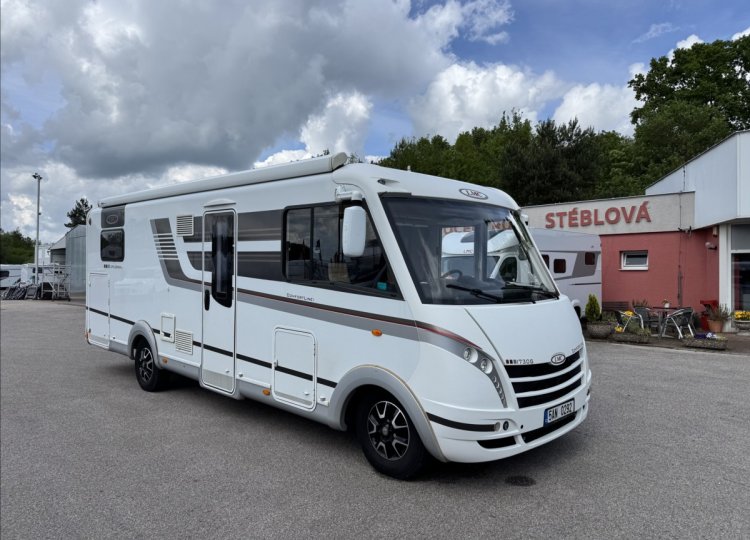 LMC , 2,3 I 730 MJT obytný automobil