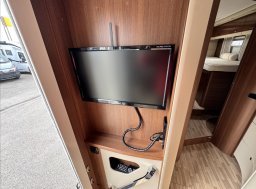 LMC , 2,3 I 730 MJT obytný automobil