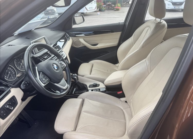 BMW X1, 2,0 S Drive