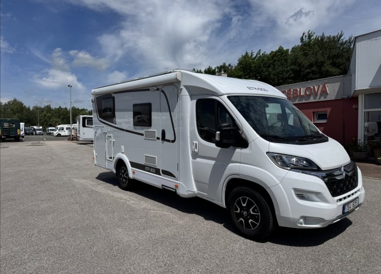 Etrusco , 2,2 V6600SB HDi obytný automobil