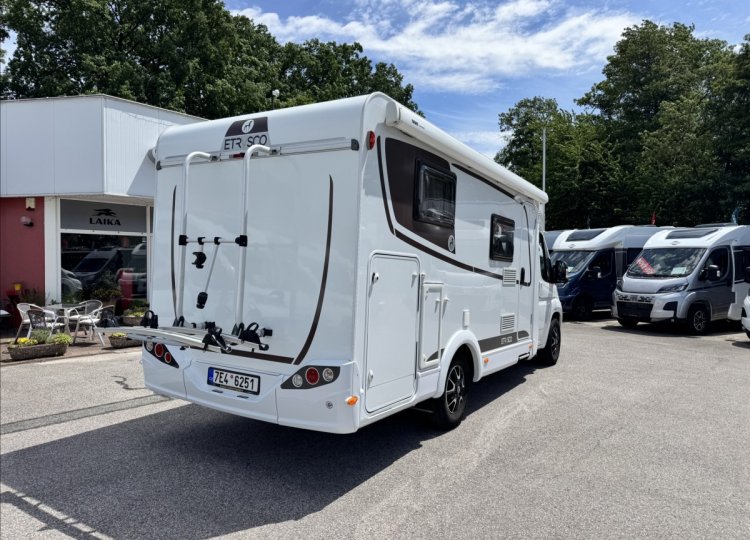 Etrusco , 2,2 V6600SB HDi obytný automobil