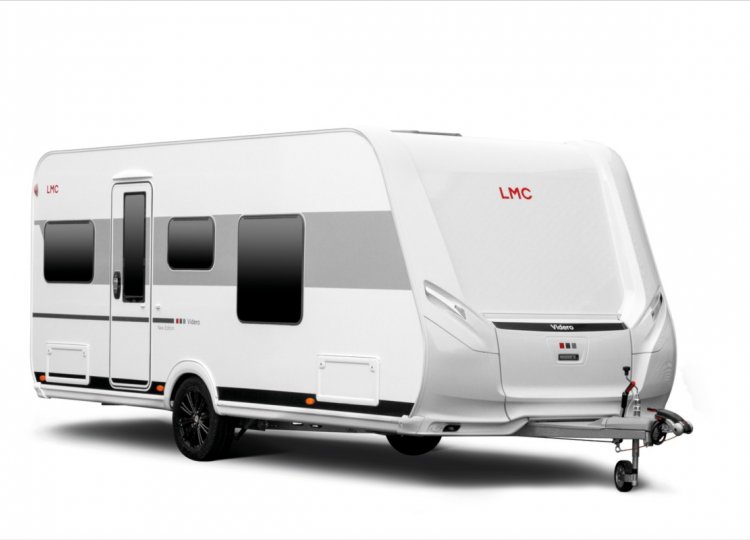 LMC , Style 440D - MY27 obytný přívěs