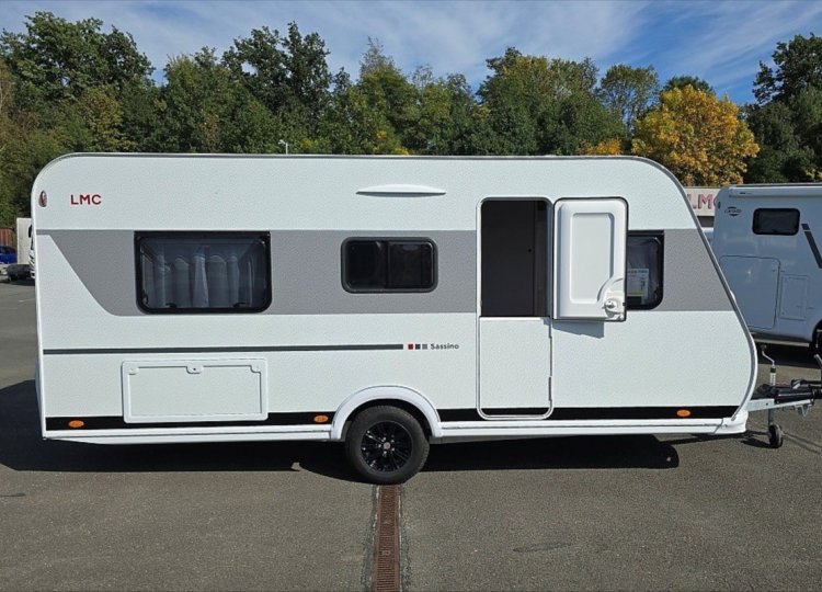 LMC , Sassino 460E - MY27 obytný přívěs