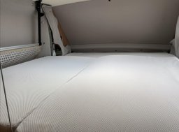 Peugeot , 2,0 spaní 4 osoby HDi obytný automobil