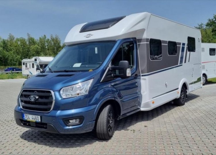 Carado , 2,0 T 449 TDCi obytný automobil