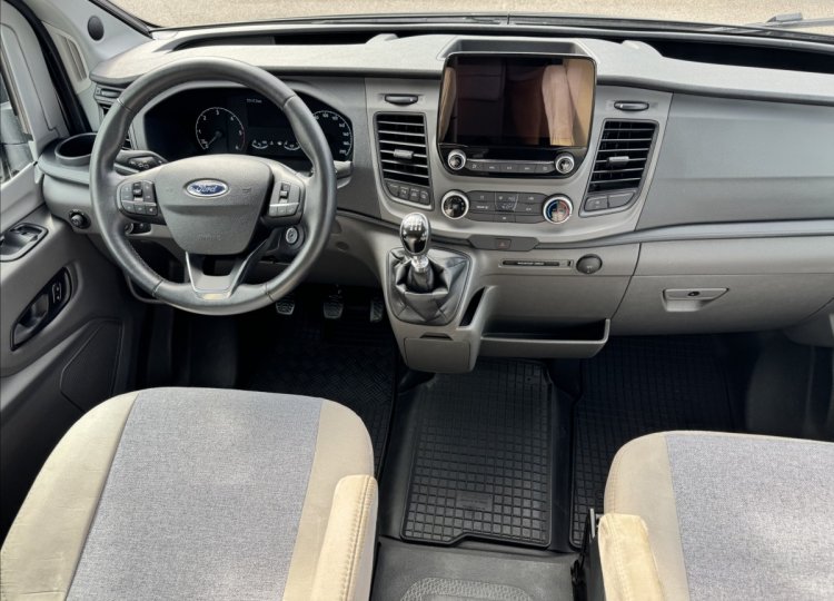LMC , 2,0 Innovan 590 TDCi obytný automobil