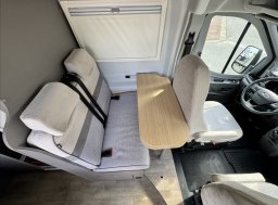 LMC , 2,0 Innovan 590 TDCi obytný automobil